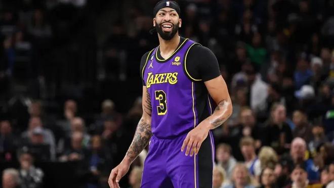 背后又代表 背后又代表