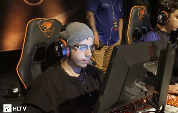 因其自由与 因其自由与